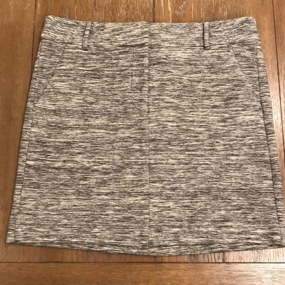 LOFT Dresses & Skirts - NWT Loft skirt
